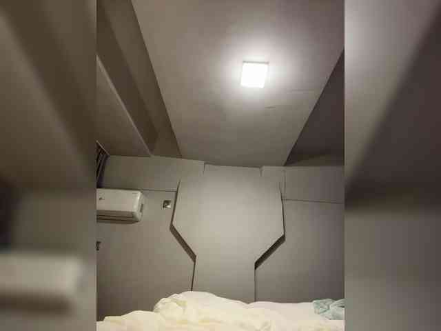 TumanANGELINA webcam