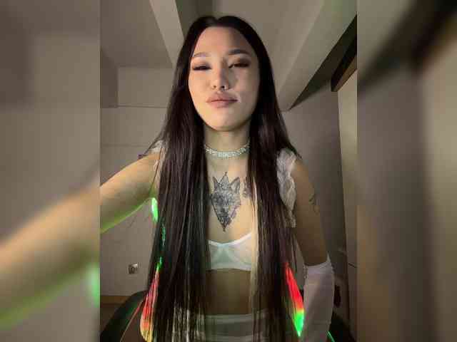 TumanANGELINA webcam