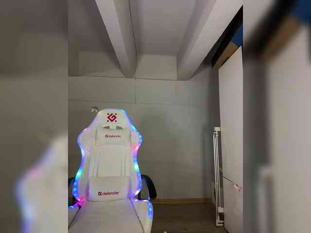 TumanANGELINA webcam