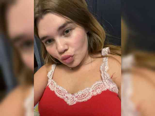 Ella12- webcam