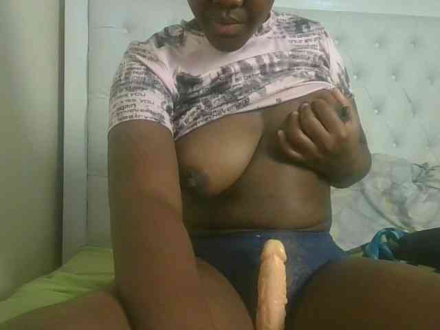 Sexyicey webcam