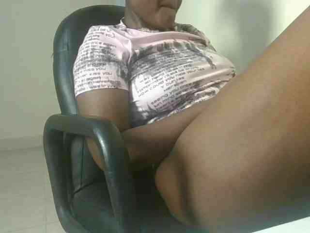 Sexyicey webcam