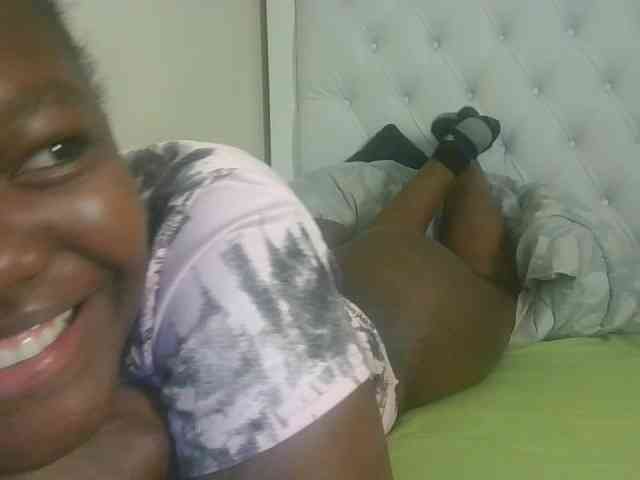 Sexyicey webcam
