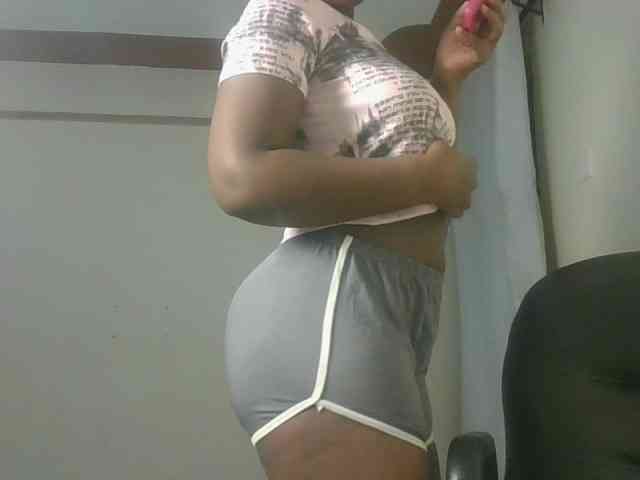 Sexyicey webcam