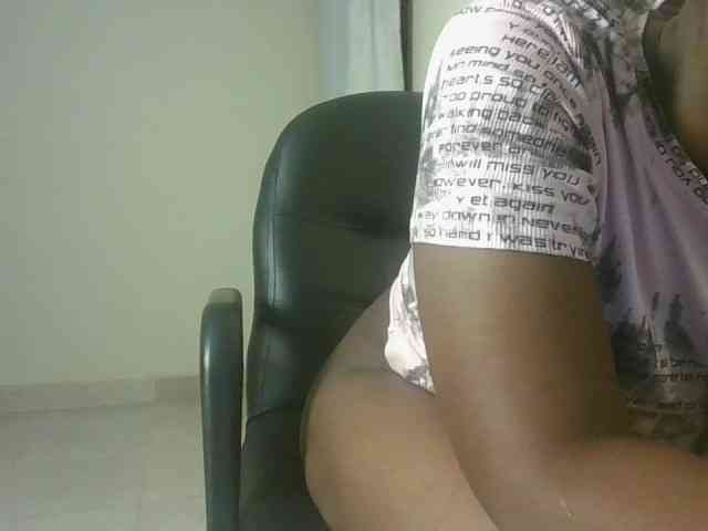 Sexyicey webcam
