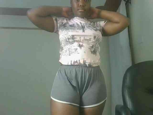 Sexyicey webcam