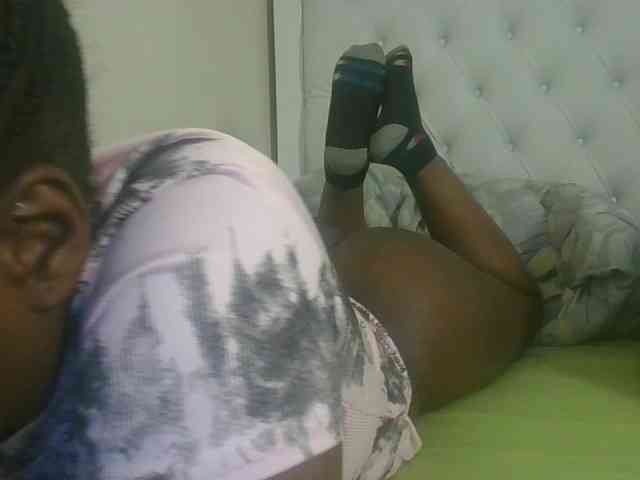Sexyicey webcam