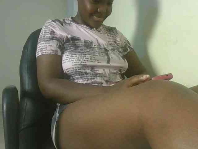 Sexyicey webcam