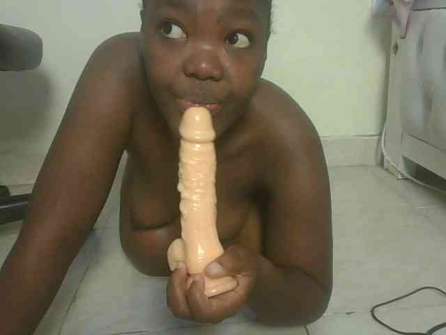 Sexyicey webcam