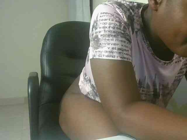 Sexyicey webcam