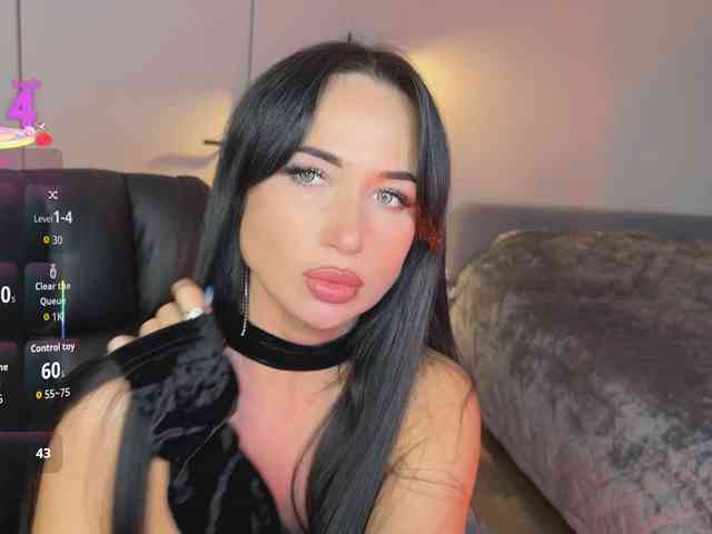 majesticmadam webcam