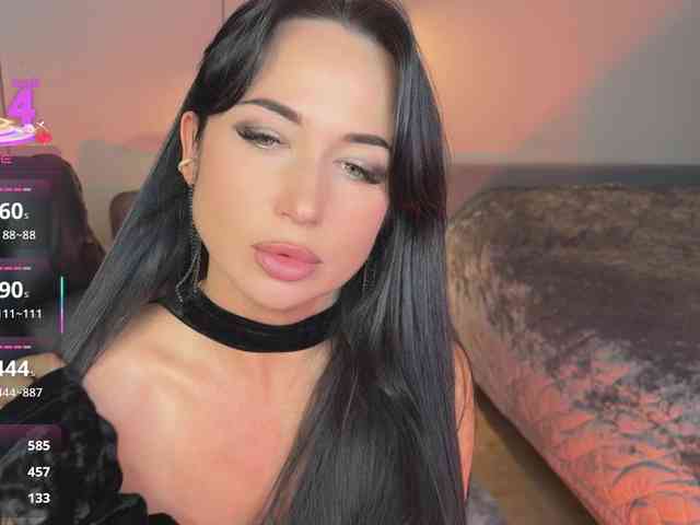 majesticmadam webcam