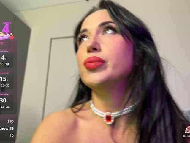 majesticmadam webcam