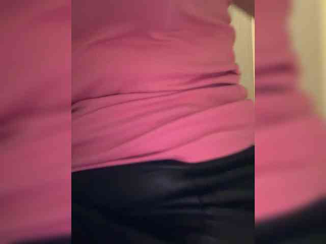 KissMeQuick webcam