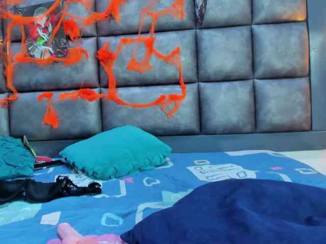 Sasha-picot17 webcam