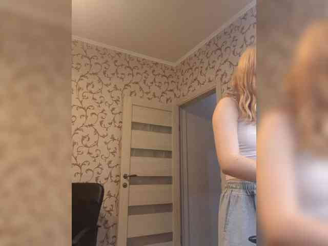 Dilaraaa webcam