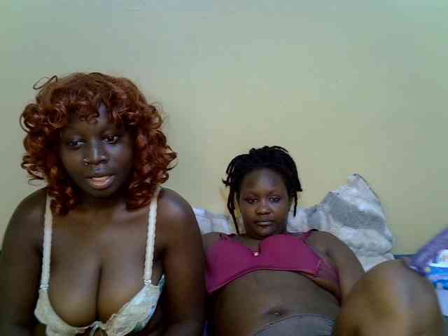 ThePixieKiss webcam