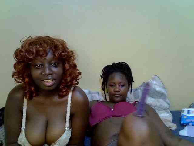 ThePixieKiss webcam