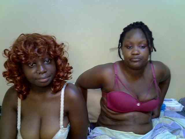 ThePixieKiss webcam