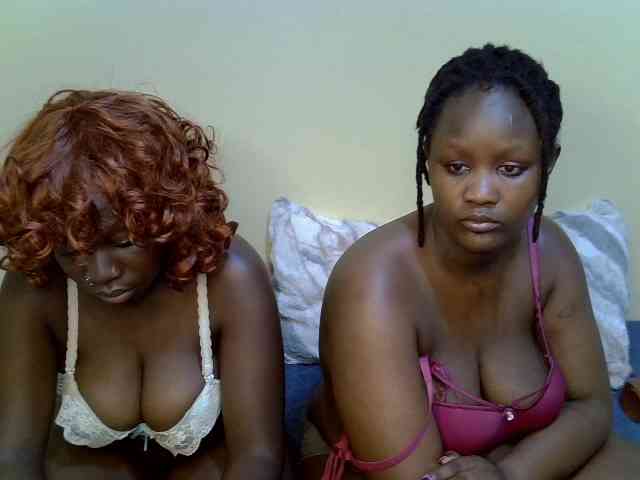 ThePixieKiss webcam