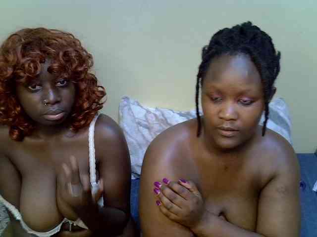ThePixieKiss webcam