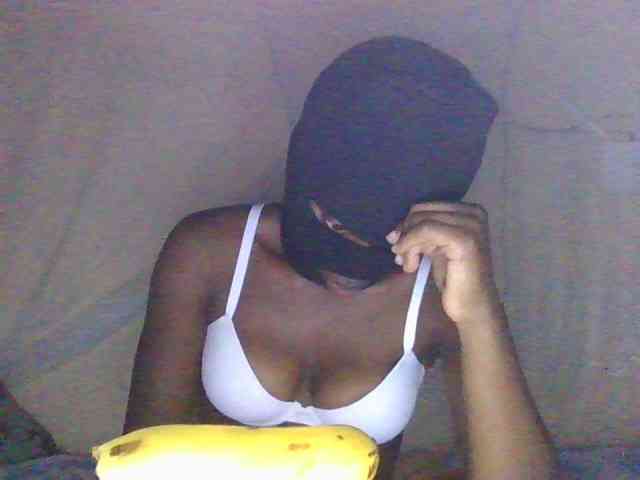 Sexymammy001 webcam