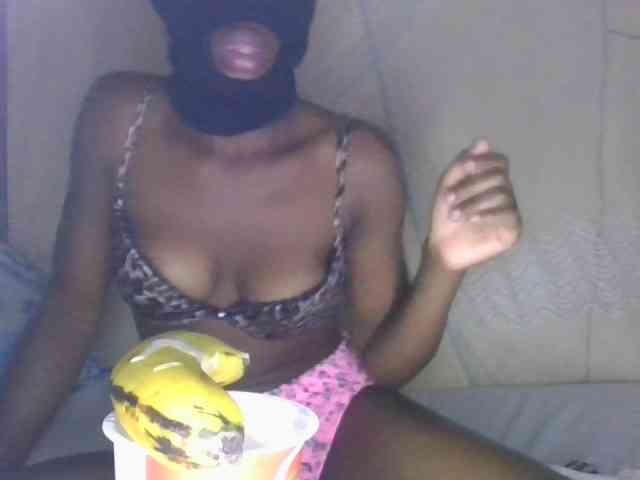 Sexymammy001 webcam