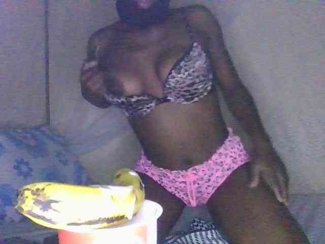Sexymammy001 webcam