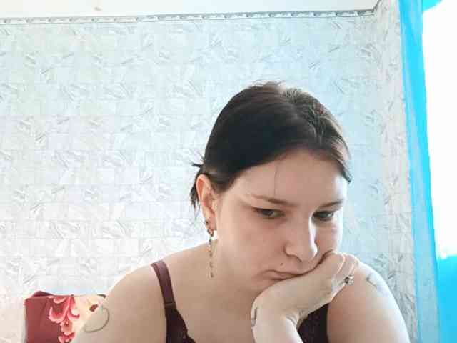 MarcelleGodbold webcam