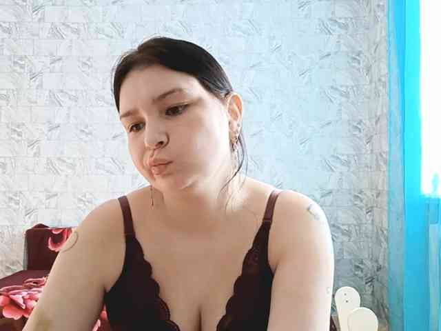 MarcelleGodbold webcam