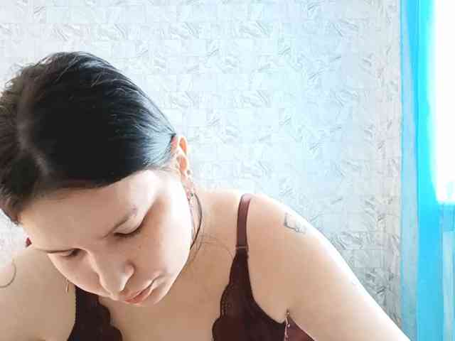 MarcelleGodbold webcam