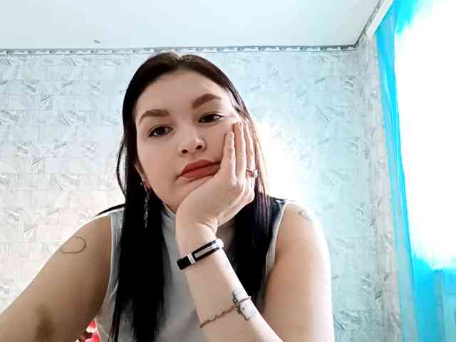 MarcelleGodbold webcam