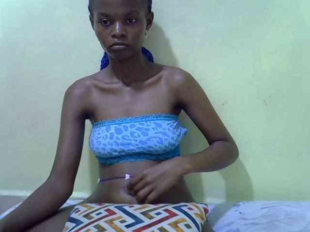 Hotdreamteen001 webcam