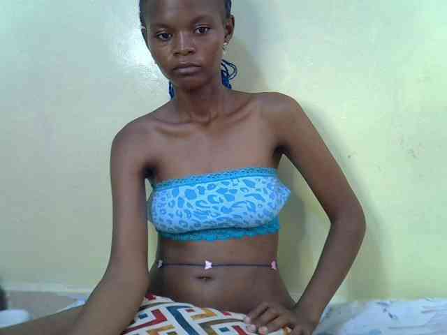 Hotdreamteen001 webcam