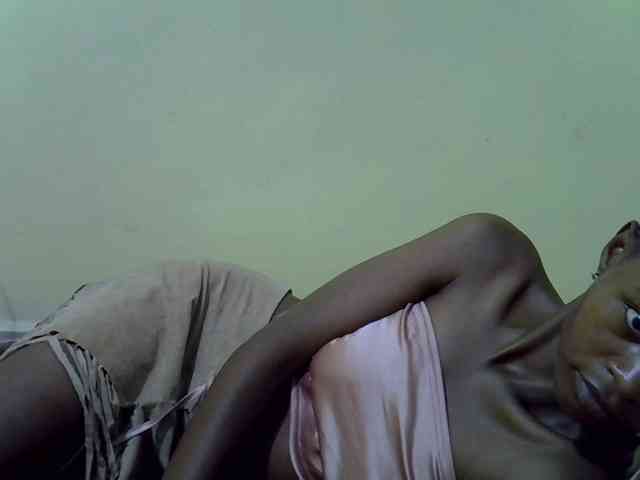 Hotdreamteen001 webcam