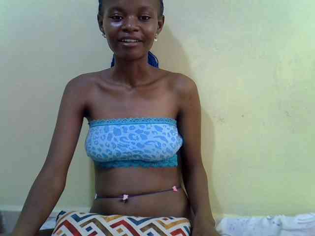 Hotdreamteen001 webcam