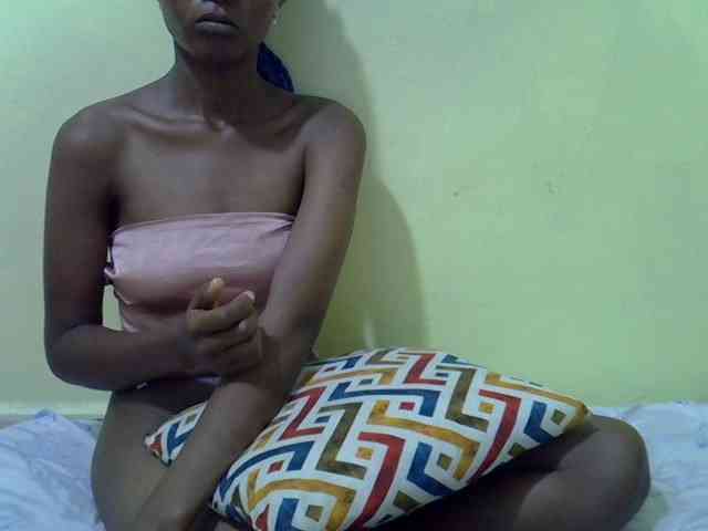 Hotdreamteen001 webcam