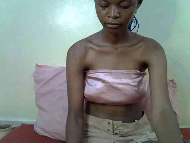 Hotdreamteen001 webcam