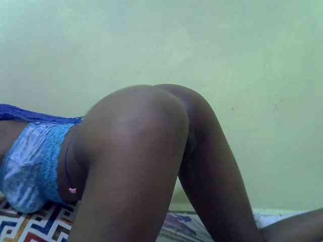 Hotdreamteen001 webcam