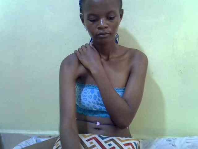 Hotdreamteen001 webcam