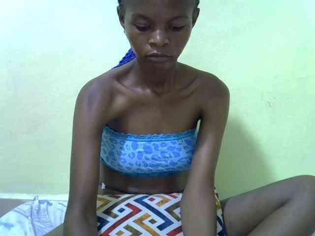 Hotdreamteen001 webcam