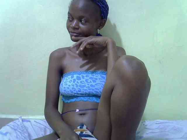 Hotdreamteen001 webcam