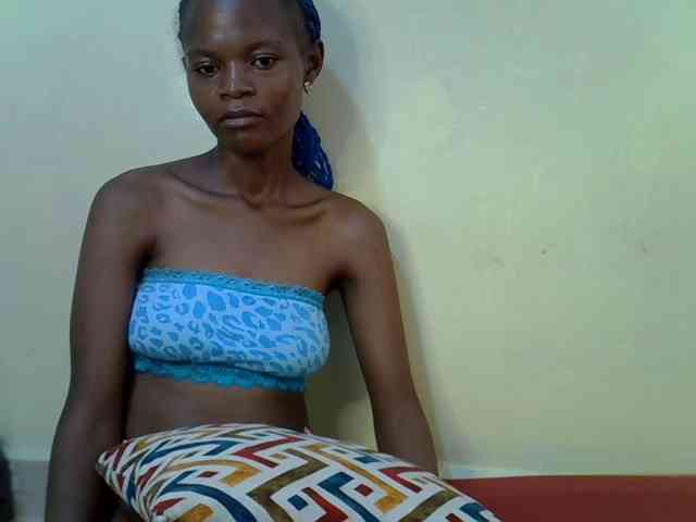 Hotdreamteen001 webcam