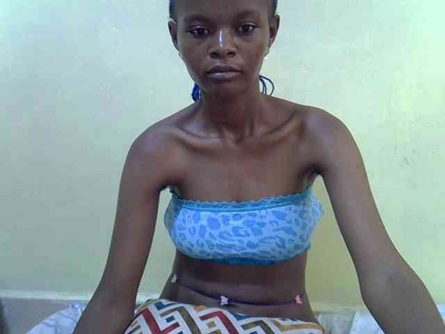 Hotdreamteen001 webcam