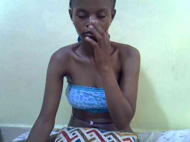 Hotdreamteen001 webcam