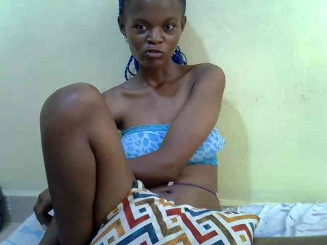 Hotdreamteen001 webcam