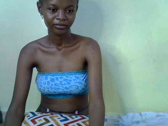 Hotdreamteen001 webcam