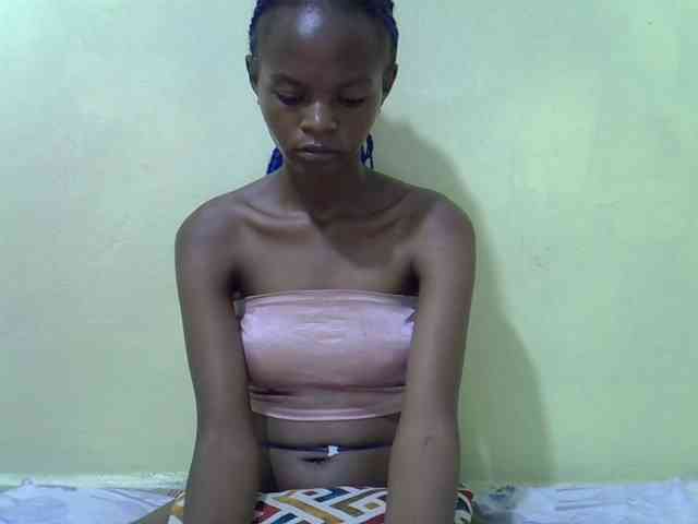 Hotdreamteen001 webcam