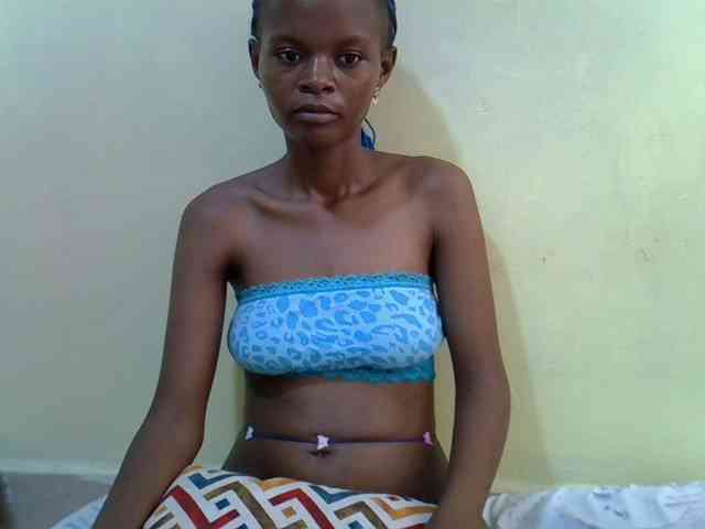 Hotdreamteen001 webcam