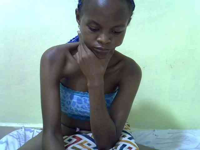 Hotdreamteen001 webcam